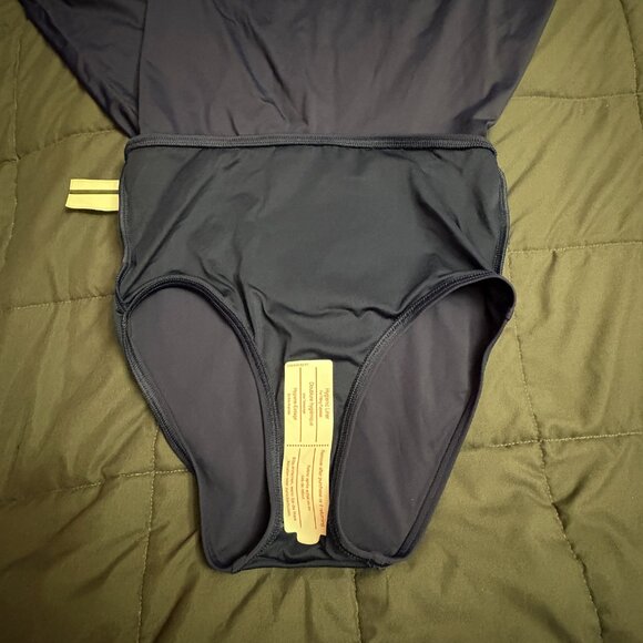 Lands' End Mini Swim Skirt - Size: 4 Long - NWT - Picture 5 of 14